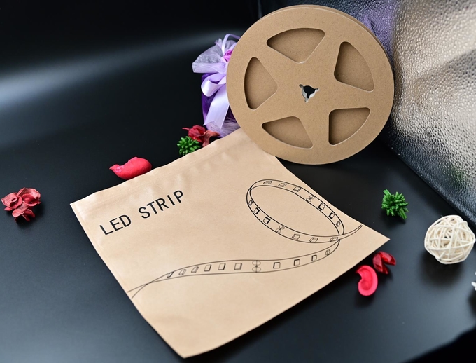 LEDピクセル適用範囲が広い穂軸のストリップ13.5W 24V DC 5