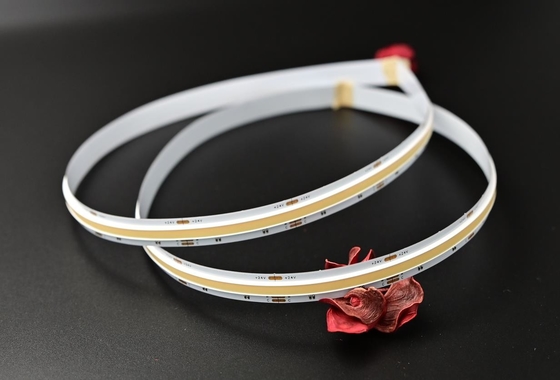 適用範囲が広い穂軸CCT LEDのストリップ14w鮮やかなモノクロ色24V