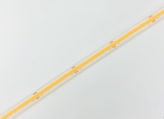 24Vケイ素の固体放出適用範囲が広いLEDの穂軸のストリップ62.5mmのIp68滑走路端燈